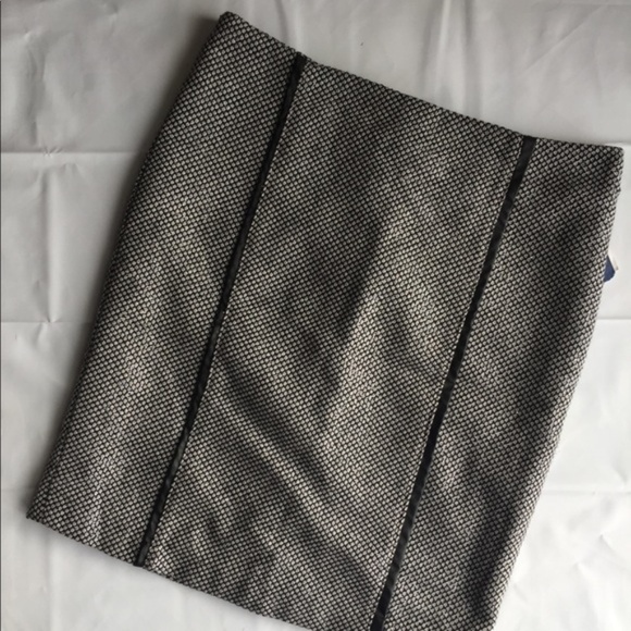 SALE❗️Cynthia Rowley Pencil Tweed Skirt - Picture 1 of 4